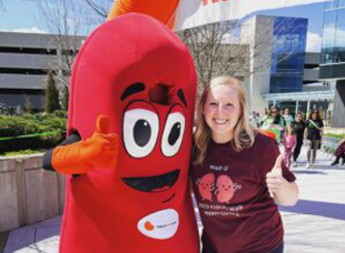 Lauren Begnel, organizer and captain of #NephStrong WashU Walkers, helped raise $2043.